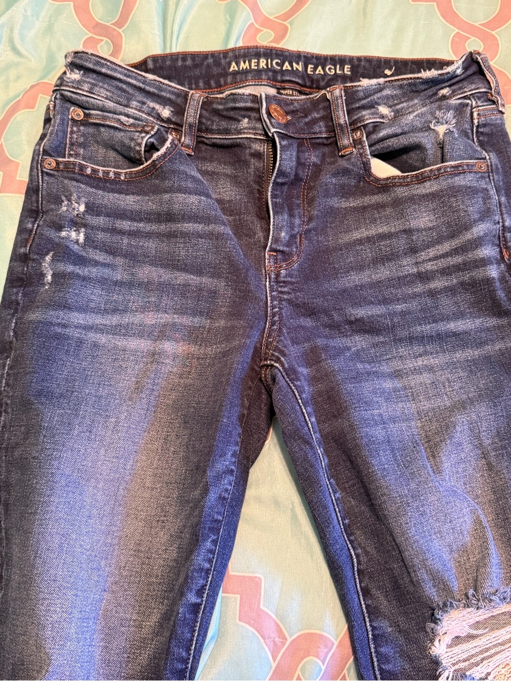 American Eagle Outfitters women’s distressed jeggings 10s